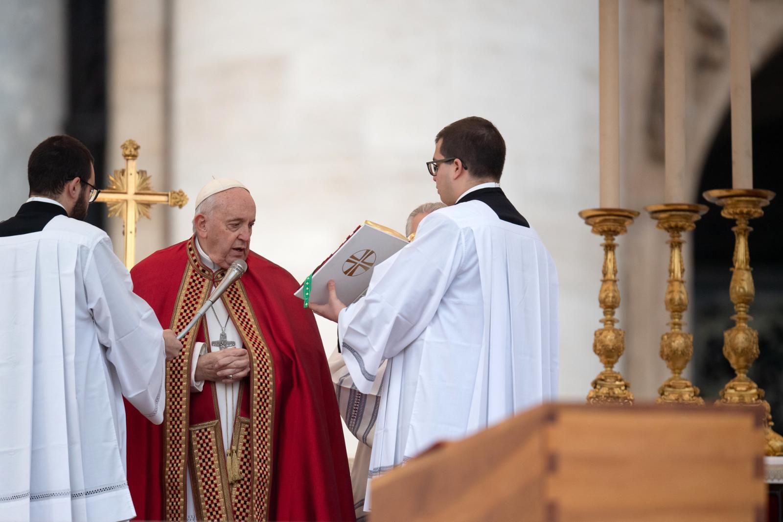 Pope Benedict's Funeral An 'unshakable of faith and trust in the
